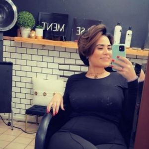 Meet your Posher, Vanessa